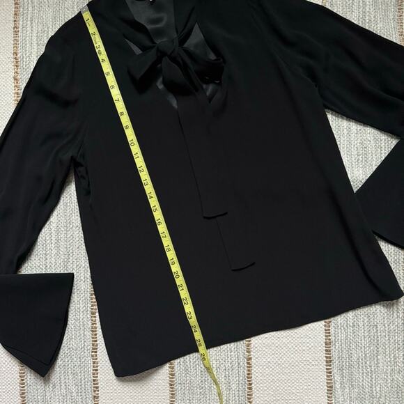Alexis Black Bow Tie Neck Long Sleeves Classy Pullover Blouse Women’s Size Large - Picture 6 of 9